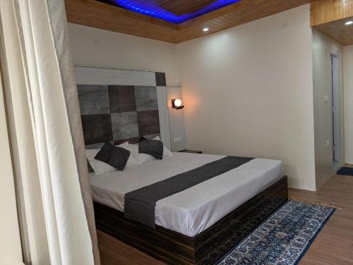 Shimla House | Deodar Hilltop Homestay