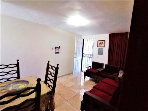 Mazatlan Apartment | Depa Centrico Mazatlan a 2 cuadras de a Playa, Central, Acuario.