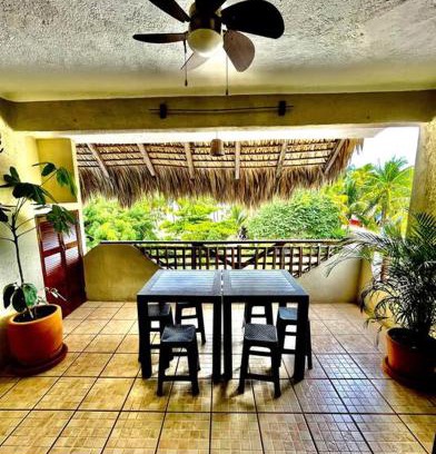 Brisas de Zicatela Apartment | Depa cyrill frente playa Zicatela con AC y alberca
