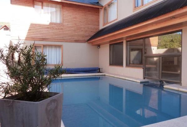 Lanin National Park Apartment | Departamento con pileta climatizada Roca