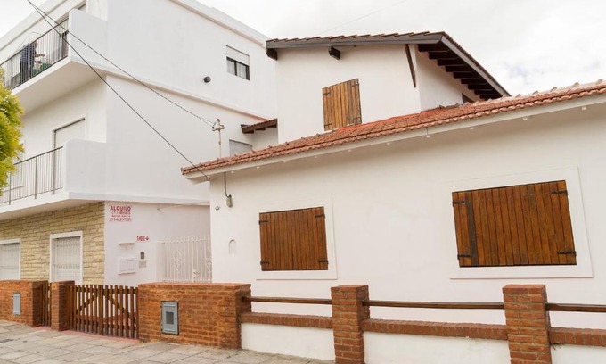 San Clemente Apartment | Departamentos VILLAHERMOSA de Un Dormitorio - Dos Dormitorios y Monoambientes