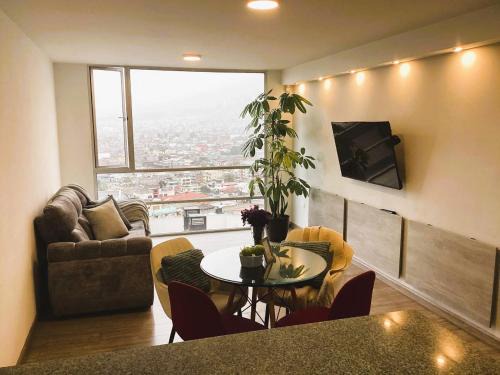 Quito Apartment | Departamento cerca Solca, Embajada Americana y Estadio Atahualpa con vista al COTOPAXI y la CIUDAD