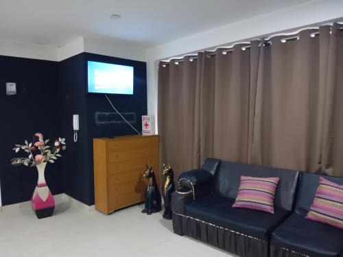 Cusco Apartment | Departamento con 2 dormitorios, cochera, y hasta 5 huesped
