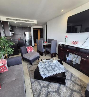 Puerto Santa Ana Apartment | Departamento Doble con vista a la ciudad y Rio