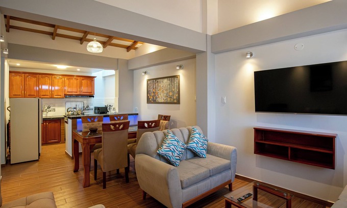Cusco Apartment | Departamento EN Estreno CON Vistas A LA Ciudad