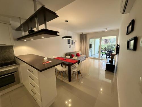 Maldonado Apartment | Departamento en Green Park