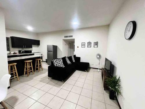 Juarez Municipality Apartment | Departamento Recién remodelado 4