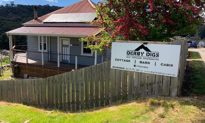 Derby House | Derby Digs Cottage