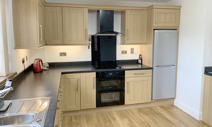 Londonderry House | Derry City Brookhill House self catering, Culmore Road