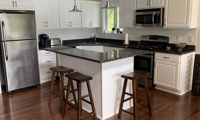 De Ruyter Cottage | DeRuyter Lake House