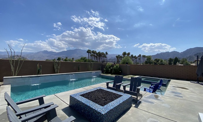 La Quinta House | DESERT PARADISE! POOL TABLE, GAME TABLE, SPA, BBQ, BIKES, NEAR GOLF, GARAGE