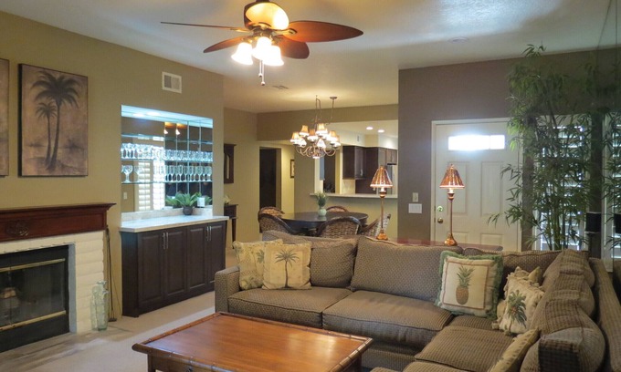 Palm Desert Villa | Desert Paradise Villa - NEWLY REMODELED, Palm Desert Permit #STR2017-0003