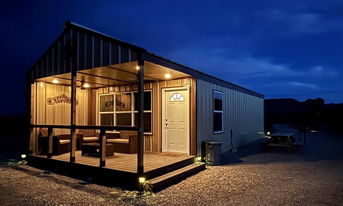 Alpine House | Desert Quail Oasis: Style, Comfort & Easy Access