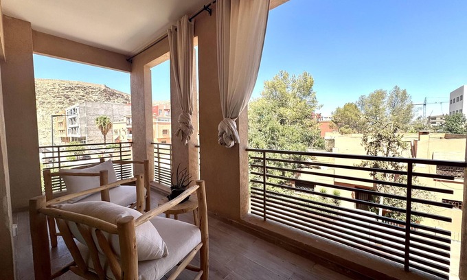 Camp El Ghoul Apartment | Desert Rose Oasis in Marrakech