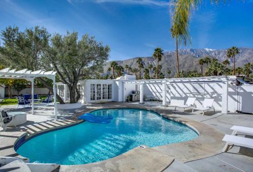 Racquet Club Estates House | Desert Style Permit# 4102