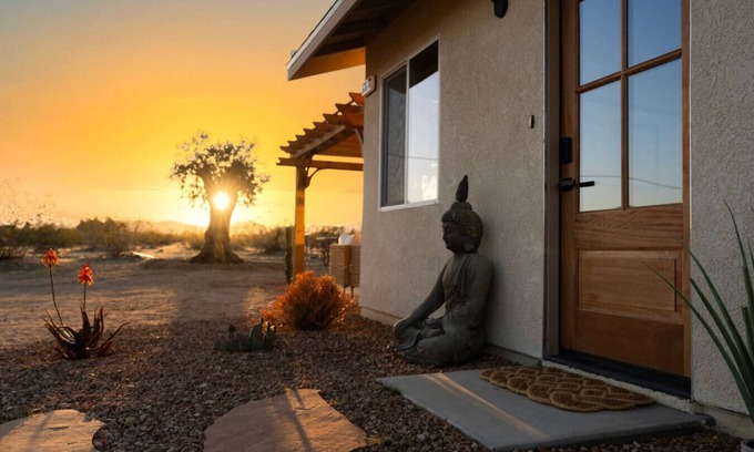 Joshua Tree House | Desert Wonder/Spa/Gorgeous Views/Stargazing