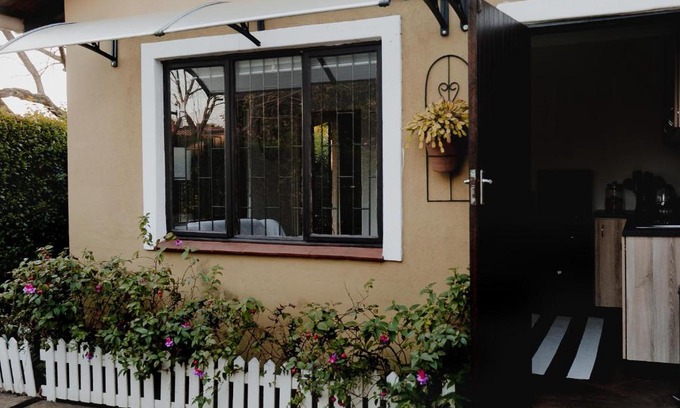 Hilton Apartment | Desiderata Cottage