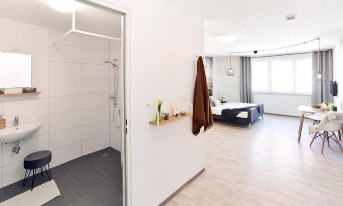Leinfelden-Echterdingen Apartment | Design Apartment Stuttgart Messe-Airport Tiefgarage