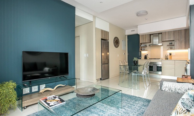 Greater Johannesburg Metropolitan Area Apartment | Designer Apartment in The Iconic Tyrwhitt