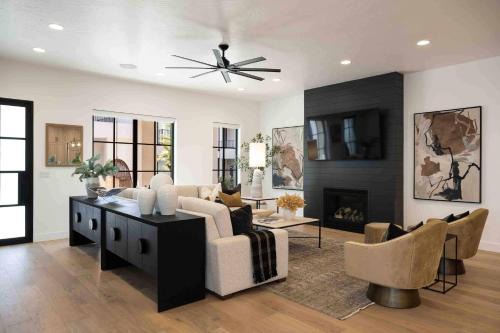 St. George House | Designer Digs home