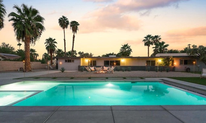 Borrego Springs House | Designer Hideaway