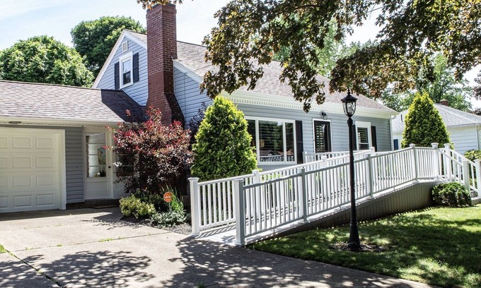 North East House | Designer Home in the Middle of Wine Country is BACK!