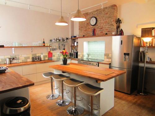 Kemptown Apartment | Designer Maisonette Whole Apartment