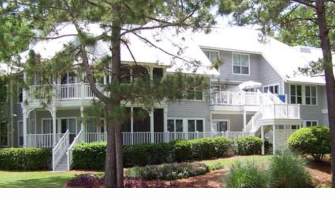 Palmetto Dunes Condo | Desired Resort on Hilton Head Island (3 BD, 3BA Condo near beach)