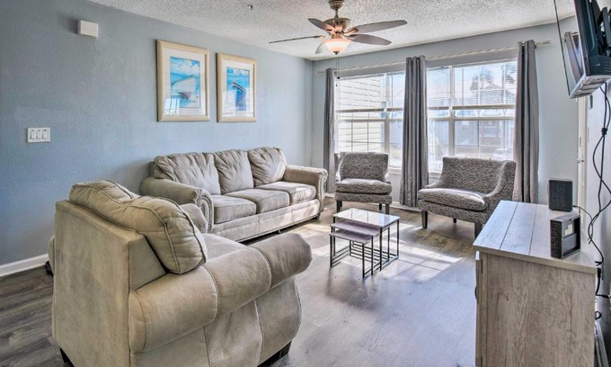 Indian Bayou Apartment | Destin Apt with Pool Access in Indian Lake!