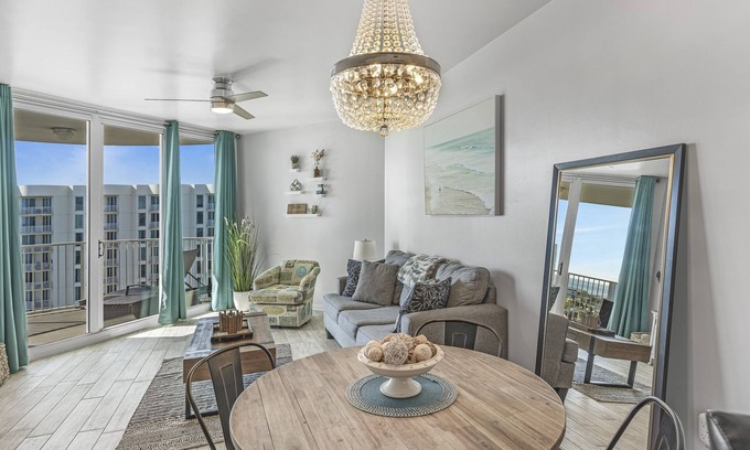 Fort Walton Beach - Destin Condo | Destin's Dream Spot, with cities largest Lagoon Pool, and Ocean access and views