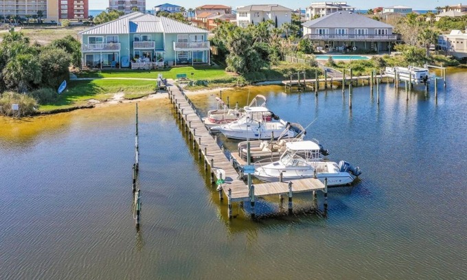 Holiday Isle Condo | Destin Sands #204 | by Salt Water Vacations