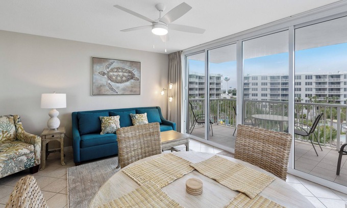 Fort Walton Beach Condo | Destin West Resort, Bayside, Corner- 2 Balconies, Bay and Gulf views
