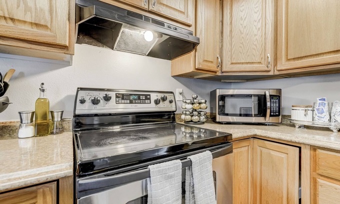 Southeast Colorado Springs House | Destination Dover