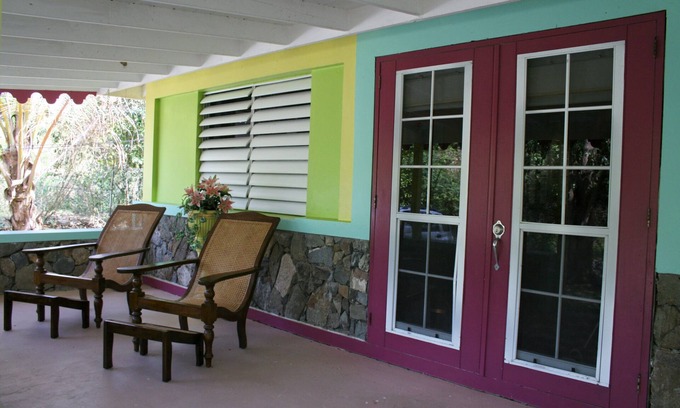 Josiah's Bay Cottage | Destination Relaxation