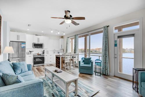 Fort Walton Beach - Destin Apartment | Destiny Beach Villas #15A