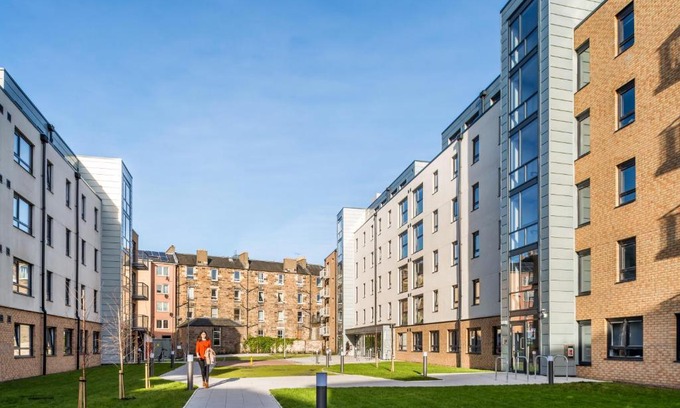 Leith Other | Destiny Student – Murano (Campus Accommodation)