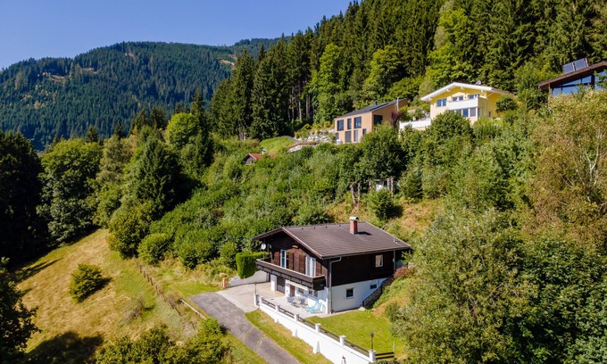 Furth House | Detached house with breathtaking views