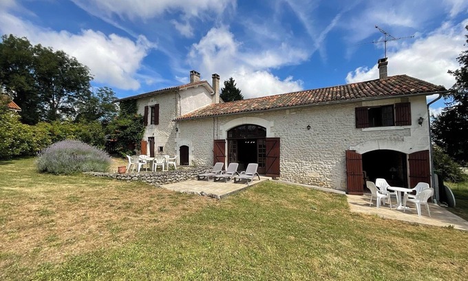 Villetoureix Other | Detached stone Farmhouse, 1/3 acre, stunning views, near lake and river beaches