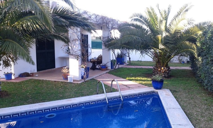 Cap d'Artrutx Villa | Detached villa with garden and private pool, WiFi, barbecue near the sea.