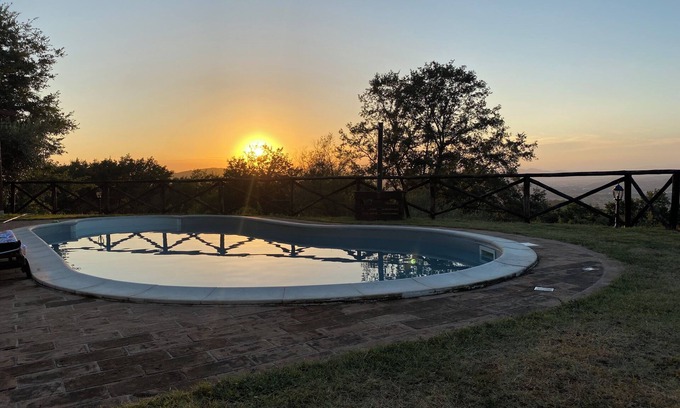 Umbertide House | detached villa with a private swimming pool and a large terrain