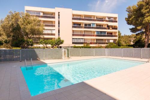 Les Arenes Apartment | Deus