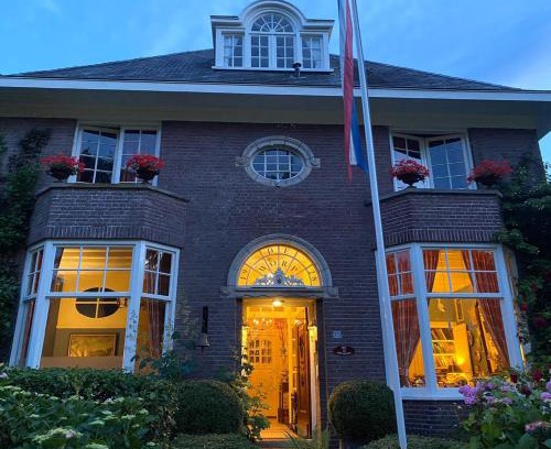 De Hoven Bed & Breakfast | Deventer Heritage en Boutique B&B, museumhuis "De Worp", het huis met de theekoepel, logeren in authentiek historisch erfgoed