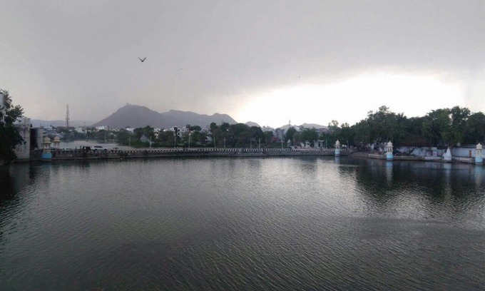 Lake Swaroop Sagar House | Devi Villa