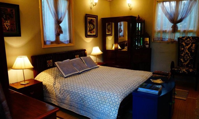 Sainik Farm House | Devighar - The Villa