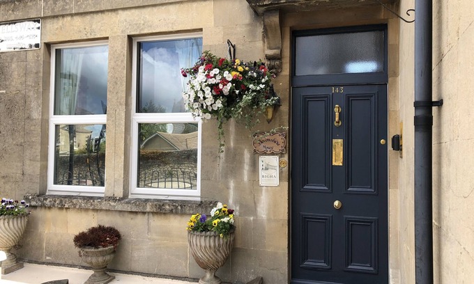 Bath Bed & Breakfast | Devonshire House