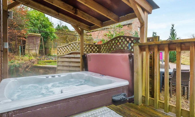 Calthwaite Cottage | DEXTER, pet friendly, character holiday cottage in Armathwaite