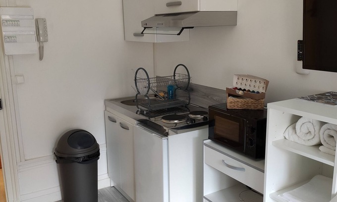 Saint-Quentin Apartment | DG location