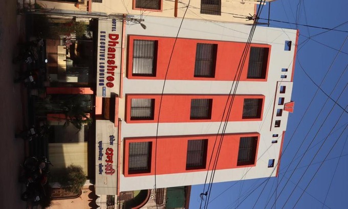 Daulatabad Hotel | Dhanashree Lodging Aurangabad