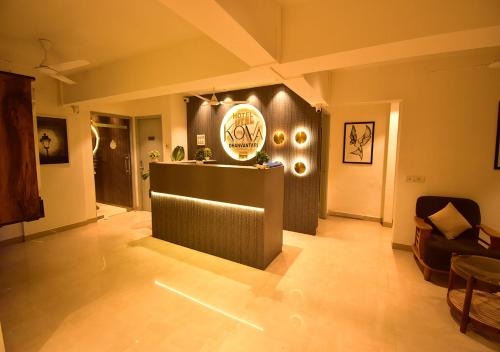 Andheri West Hotel | Dhanvantari Luxury Hotel Near Kokilaben Dhirubhai Ambani Hospital Mumbai