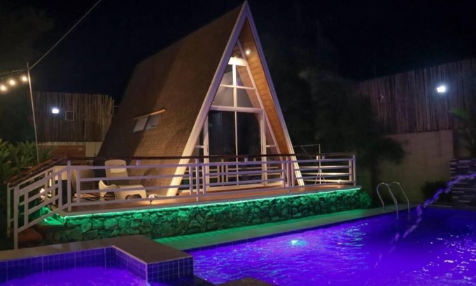 Bacolor House | Di Bella Cabin Private Resort